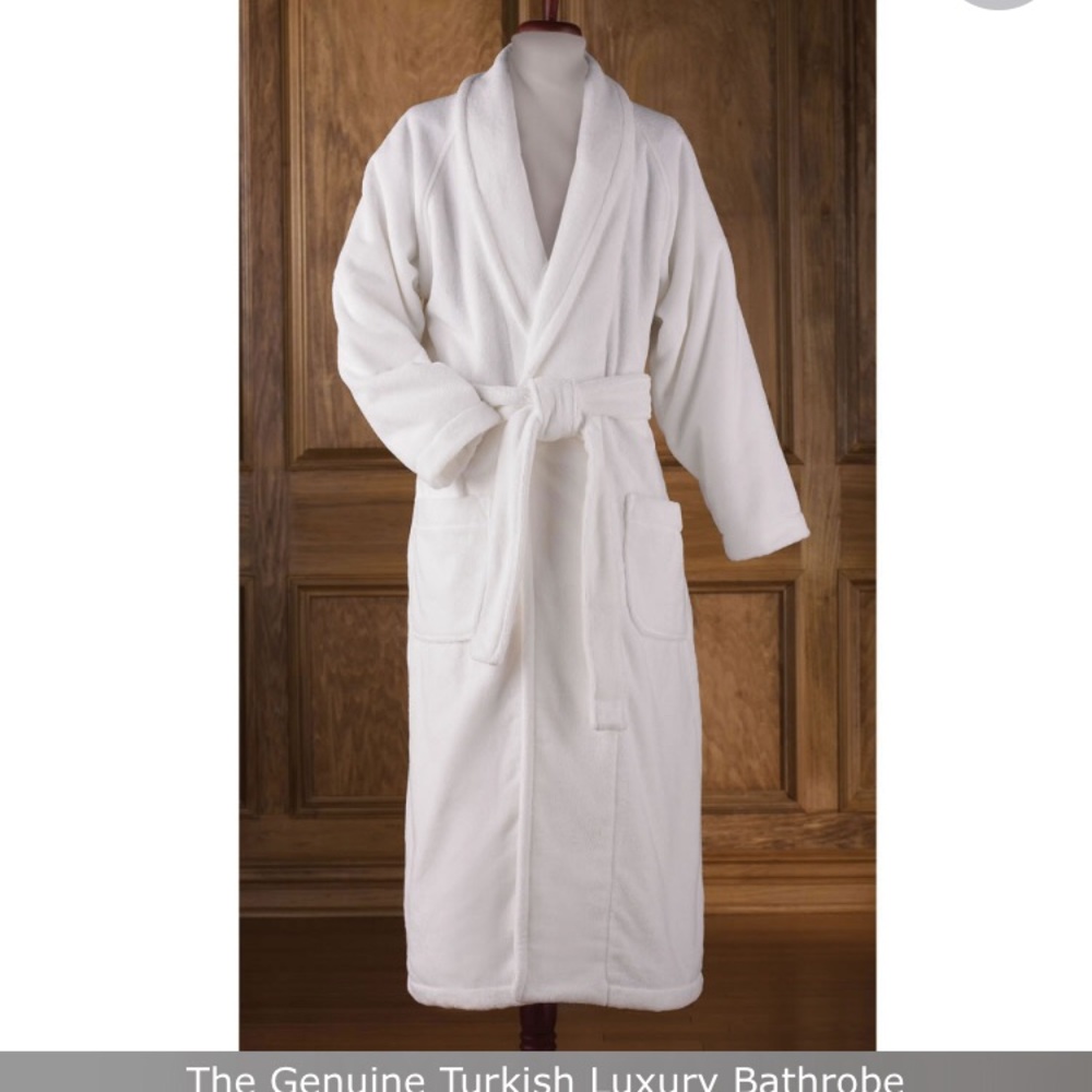 Hammacher Schlemmer - Turkish Luxury Bathrobe XS